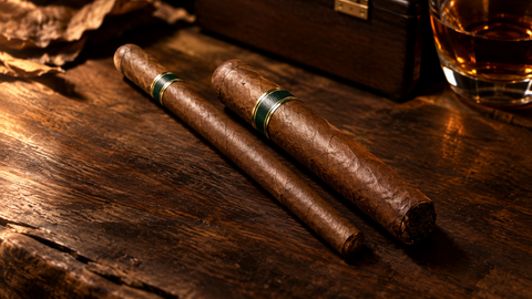 La Aurora Hors d'Age 2025 Lancero, a 6 7/8 x 40 with Ecuadorian Sumatra wrapper and 12-year aged tobaccos