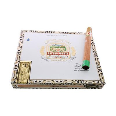 Arturo Fuente - Chateau Fuente Royal Salute Natural