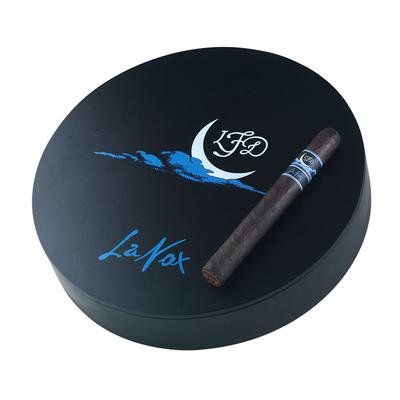La Flor Dominicana Limited Production La Nox