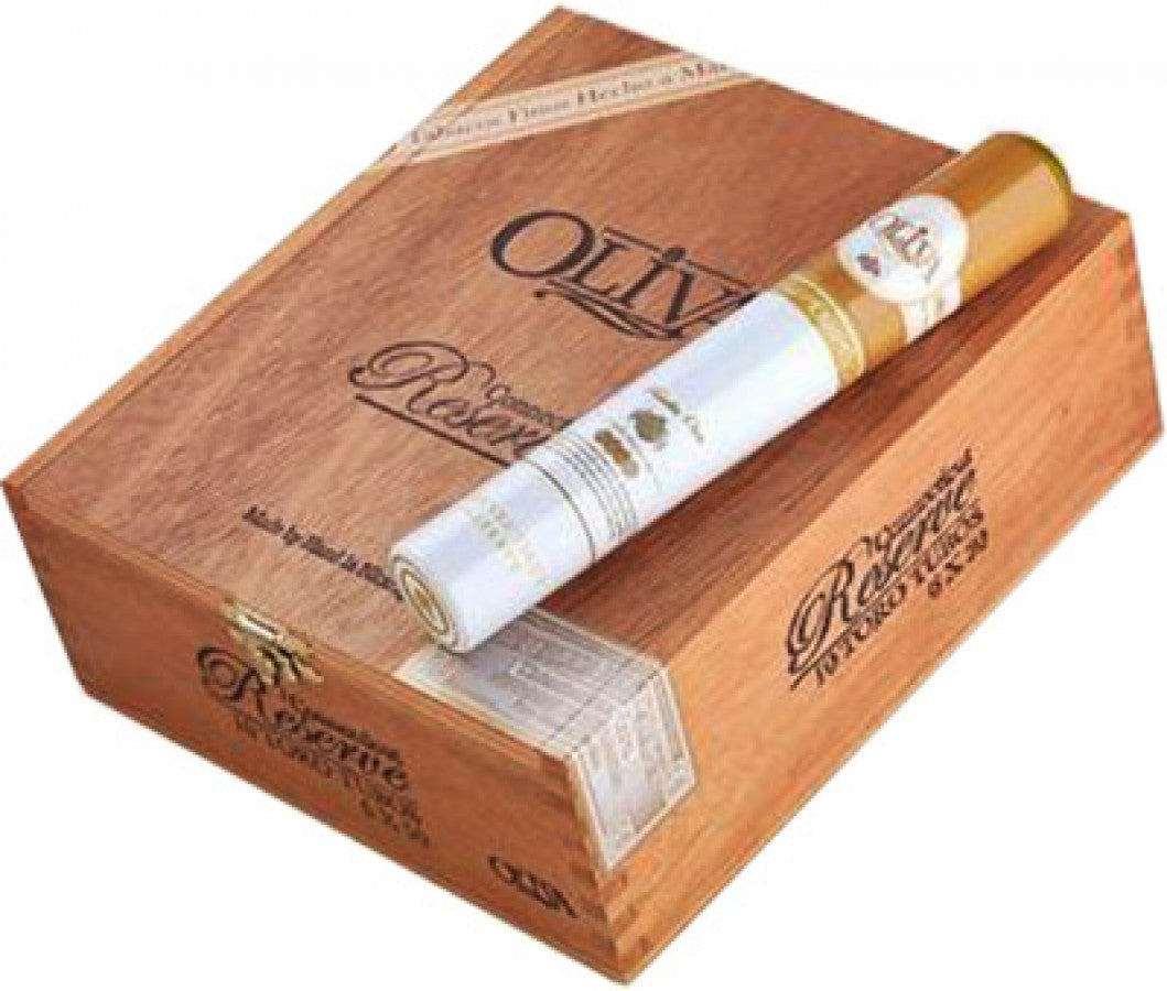 Oliva Connecticut Reserve Toro Tubo