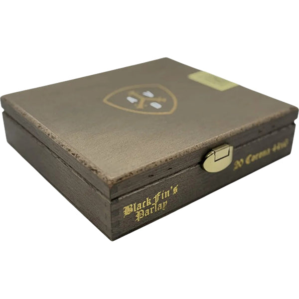 adventura_blackfins_parlay_corona_gorda_box