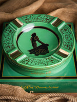 la_flor_dominicana_andalusian_bull_ashtray_top