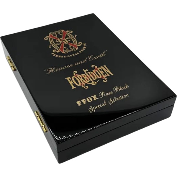 opus_x_rare_black_six_cigar_selection_box
