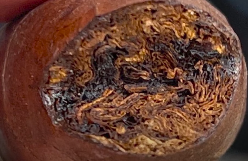 What is tar on cigars?